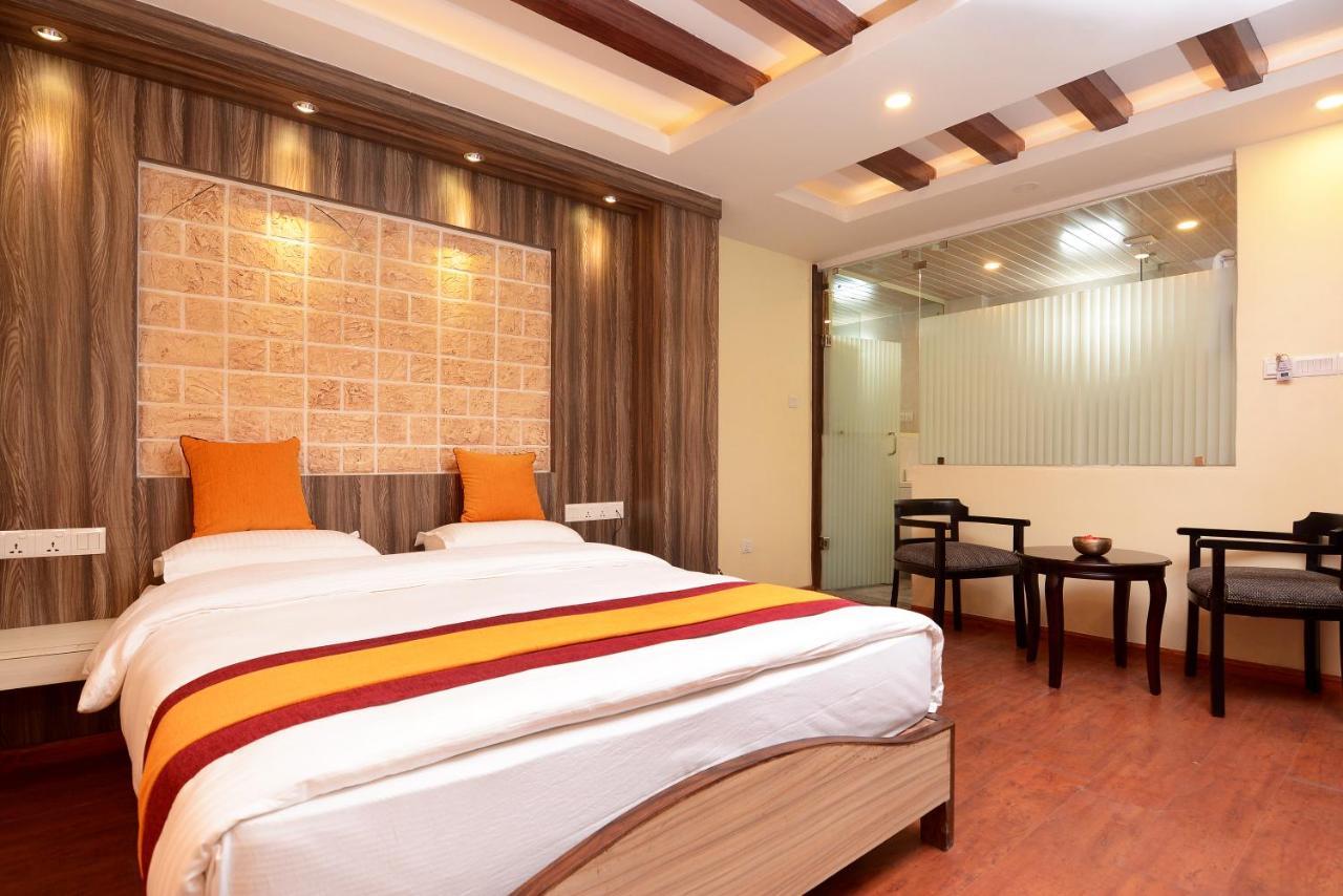 Maya Boutique Hotel Катманду Екстер'єр фото